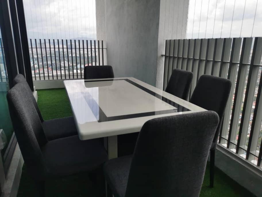 The Luxe, Klcc By Ch Homes クアラルンプール エクステリア 写真